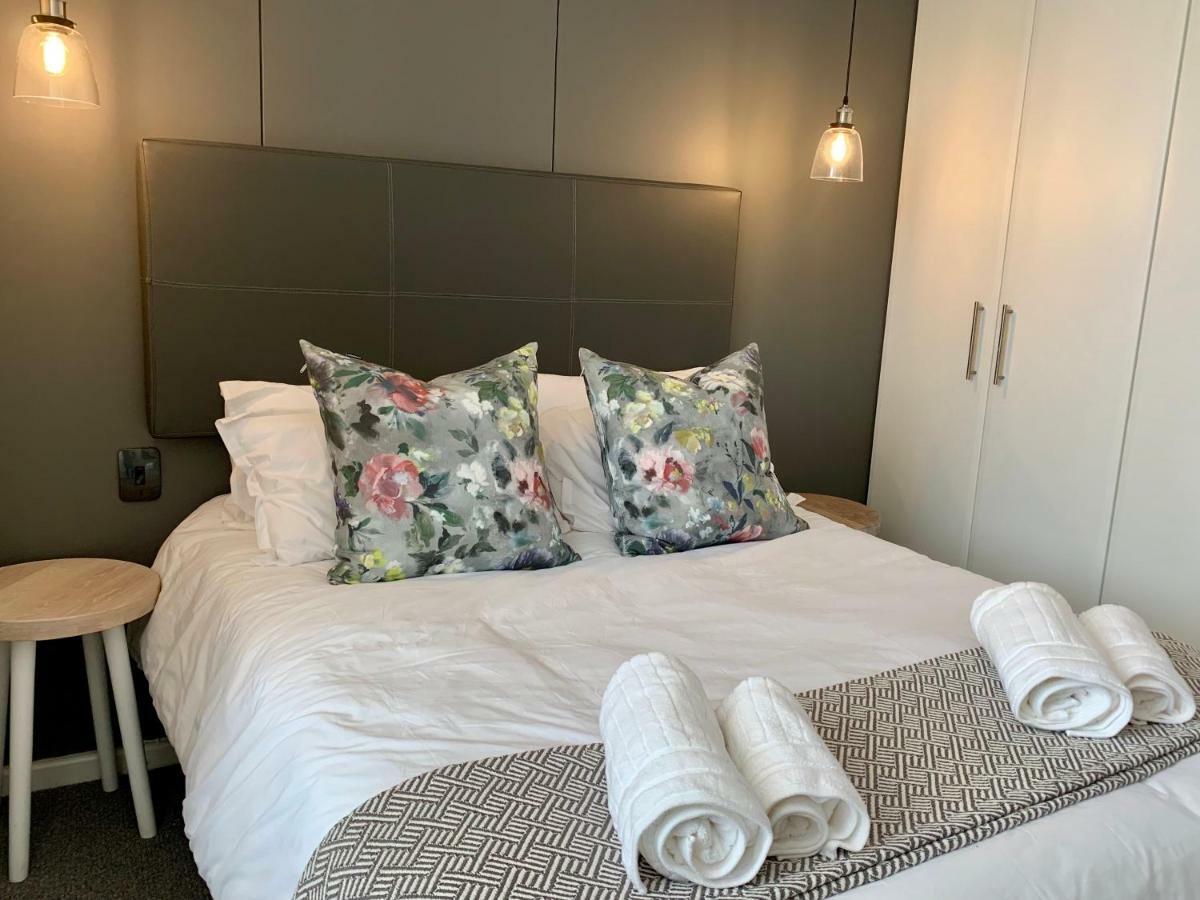 Oyster Lagoon Villa - Luxurious 2 Bed Apartment In Knysna Bagian luar foto
